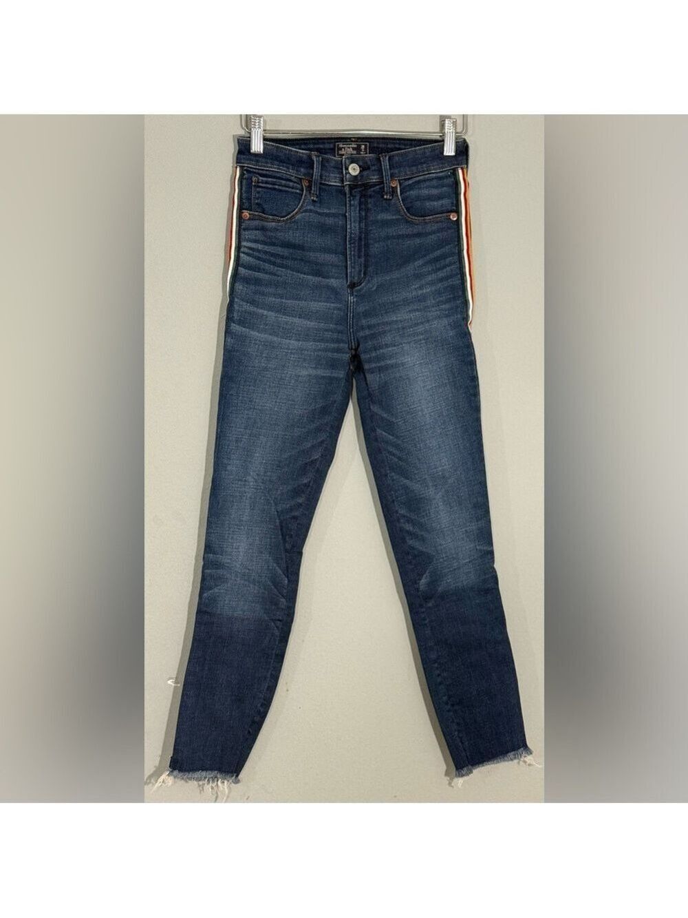 Abercrombie & Fitch High Rise Straight Jeans 26 Raw Hem